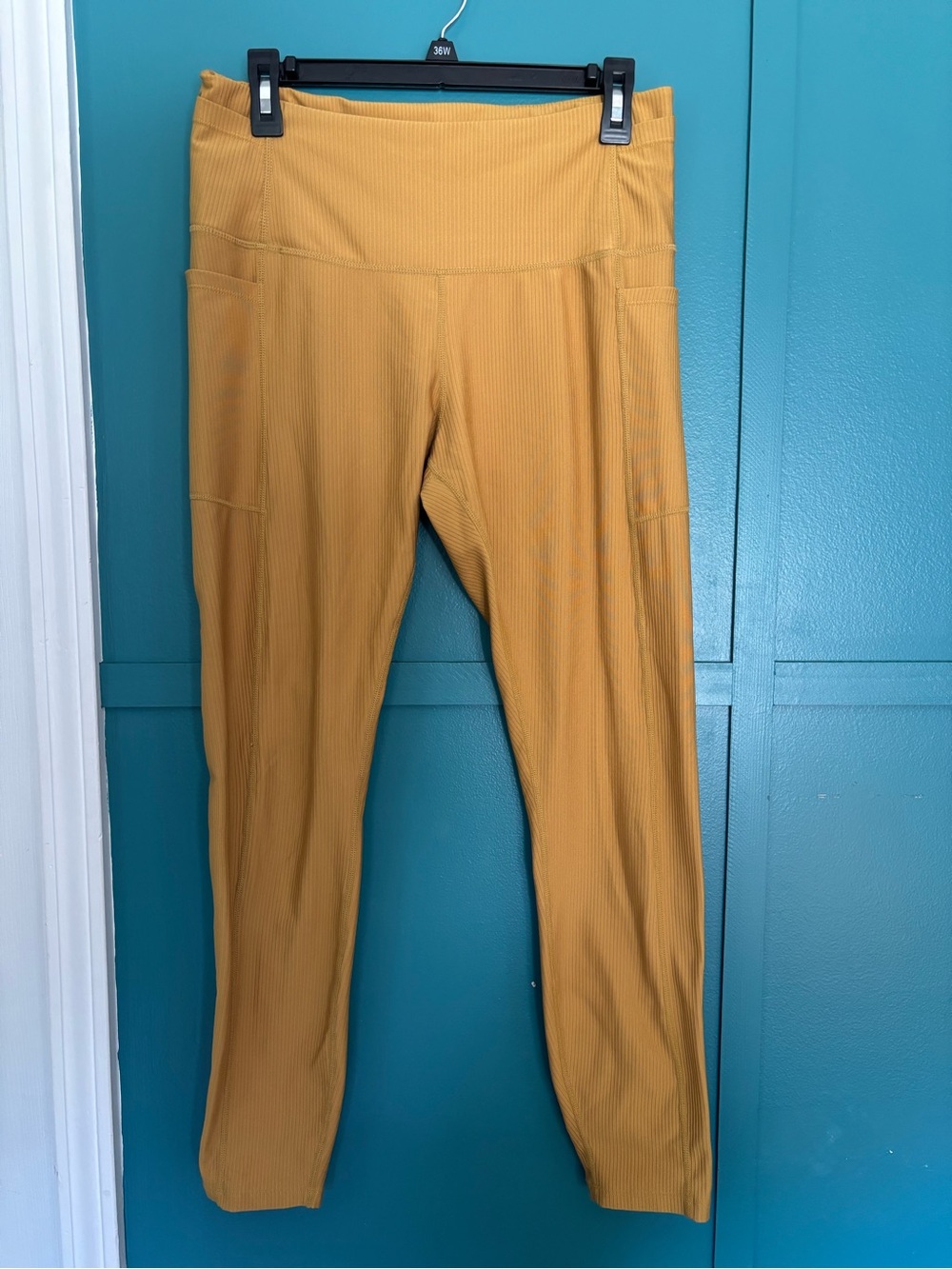 LINC Mustard Ribbed High-Waist Leggings With 4 Pockets! Size Large
